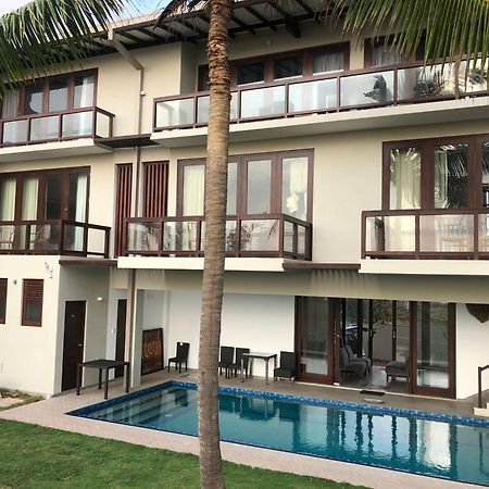 Driftwood Villa Pamunugama エクステリア 写真