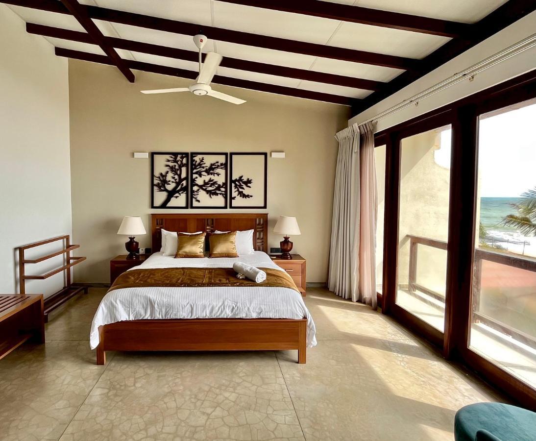 Driftwood Villa Pamunugama エクステリア 写真