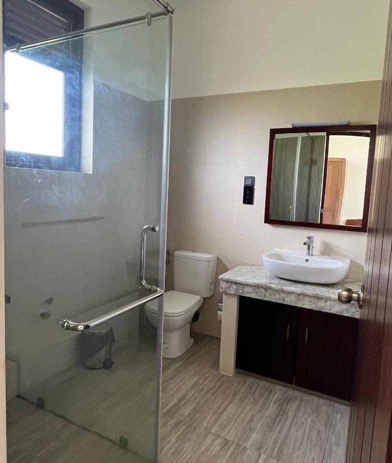 Driftwood Villa Pamunugama エクステリア 写真